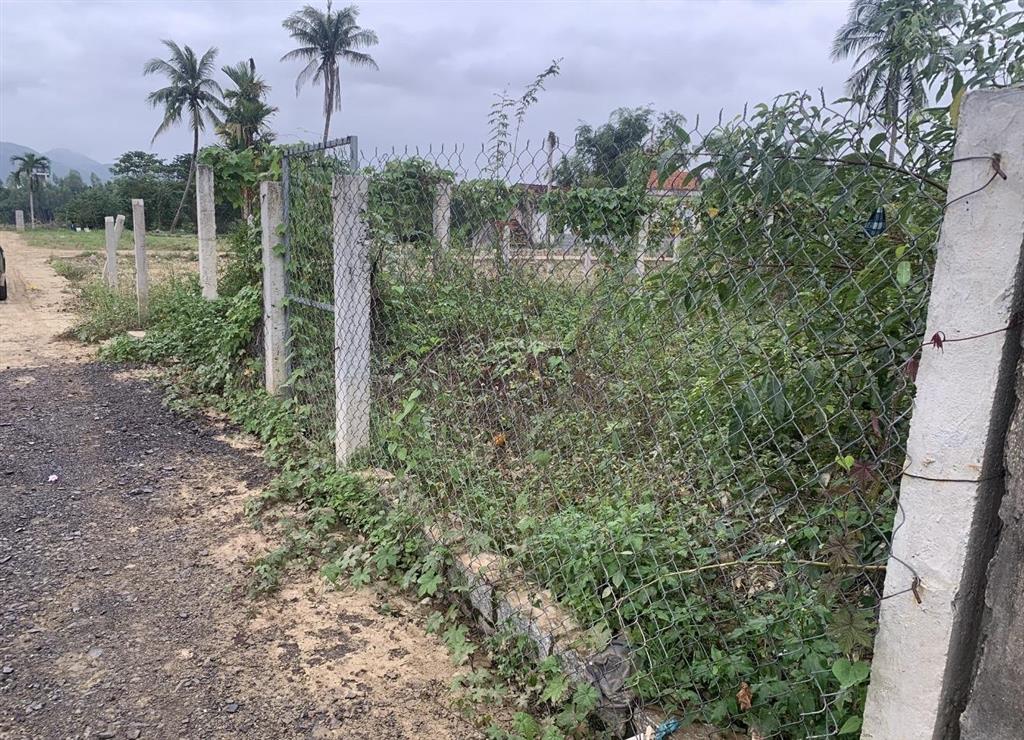 Bán đất trung tâm h diên khánh view sông 14tr/m2, 257.8m2 giá tốt