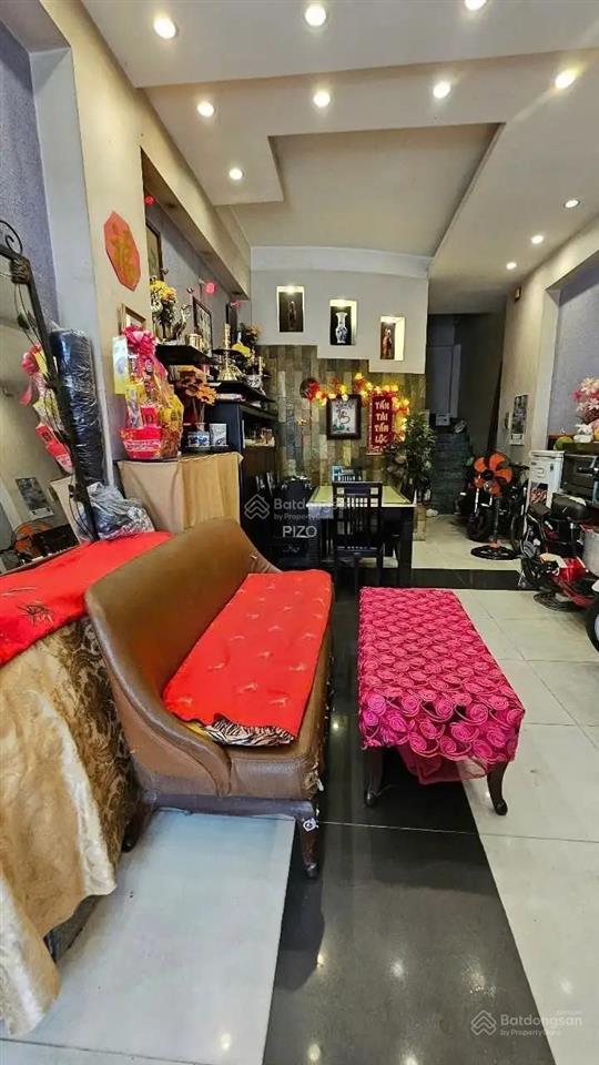 Giá rẻ nhà đẹp! trung tâm phú nhuận huỳnh văn bánh  lê văn sỹ, ngang 4mx12m, giá siêm mềm 9,5tỷ