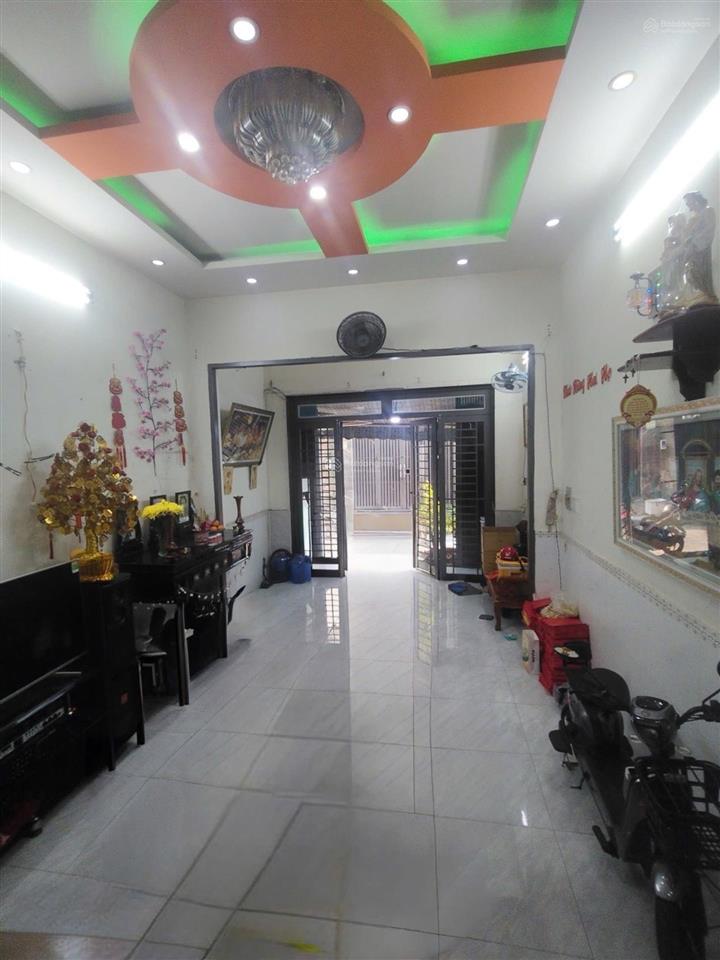 Nhà đẹp đường số 16 gần lê văn quới | 3 tầng | 4,3 x 19m | chỉ 6,38 tỷ