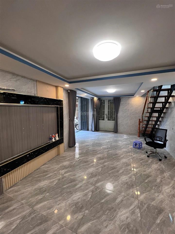 Gần bờ bao tân thắng, tân phú  8,7m x 10m  giá 5tỷ