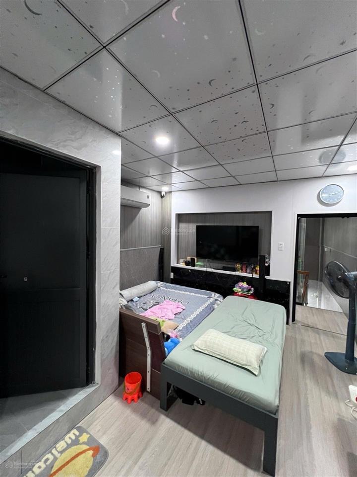 Gần bờ bao tân thắng, tân phú  8,7m x 10m  giá 5tỷ