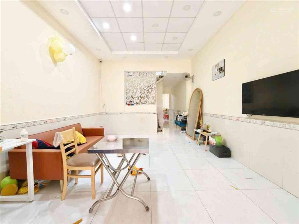 Mặt tiền kinh doanh gần lê trọng tấn  4 x 14m  nhỉnh 6tỷ