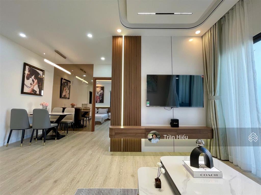 Bán căn góc thương mai chung cư ssh08 hà quang  ban công hướng đông mát  full nội thất