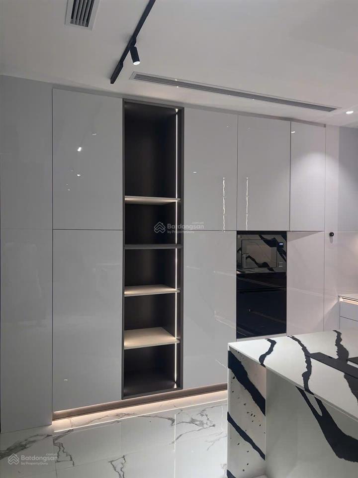 Bán biệt thự góc 2 mặt tiền khu mỹ gia phú mỹ hưng quận 7 có thang máy hồ bơi smarthome