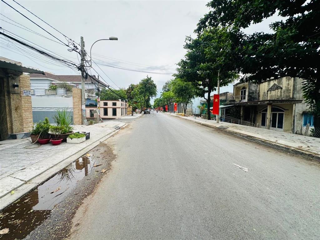Mặt tiền đường 12  tam bình  gấp bán ngay gò dưa  3 tầng btct