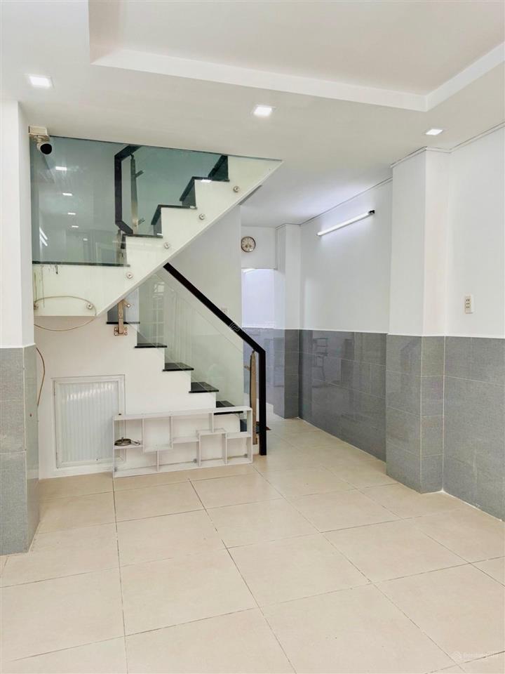 3,5 tỷ  39 m2 2 tầng nam hòa  ae cứu chủ