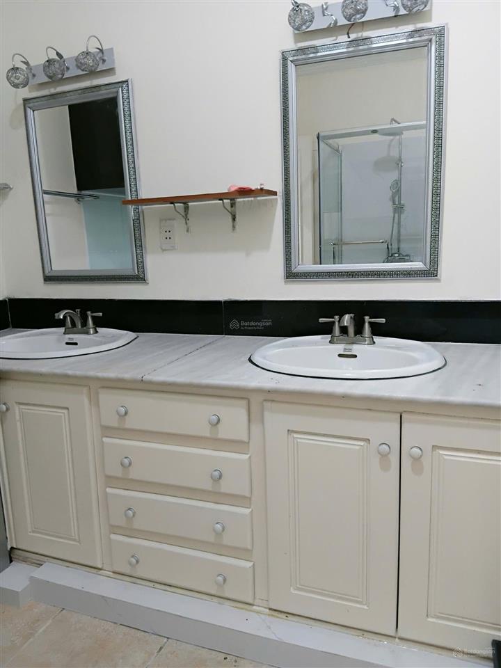 Cho thuê căn hộ vip gần loseby, bãi tắm phạm văn đồng, sơn trà  vip apartment for rent near loseby