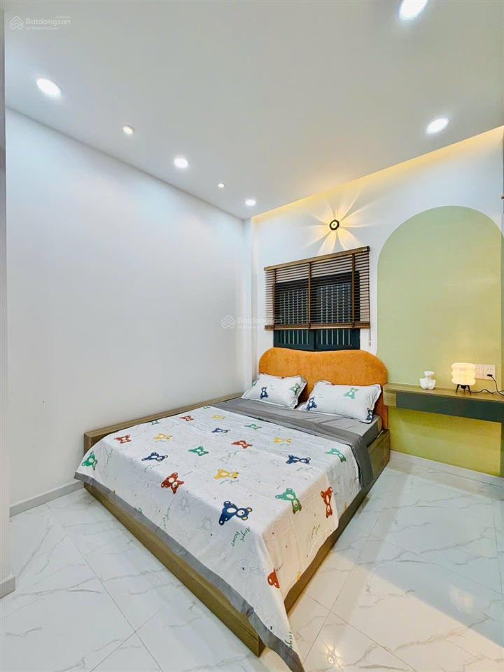 Bán nhà bình trị đông  lê văn quới, 2 tầng, 60m2, hxh, giá chỉ 5 tỷ