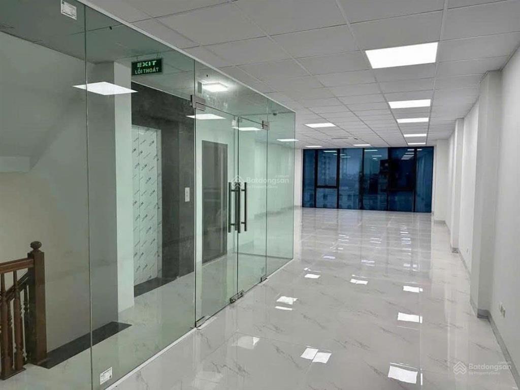 Thật 100%! bán tòa văn phòng 10 tầng khu đấu giá yên xá  phùng hưng dtich 130m2 mt6.3m giá 42 tỷ