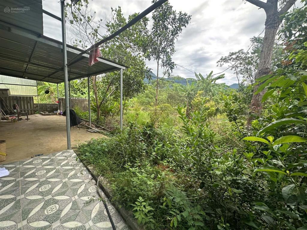 Bán đất có sẵn ao sẵn nhà có mó nước chảy quanh năm thoáng mát view đẹp