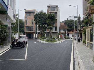 Hiếm nhà vạn phúc  ba đình dân xây 2 thoáng  ô tô 10m  ngõ thông  doanh thu 500tr/năm  ô chờ
