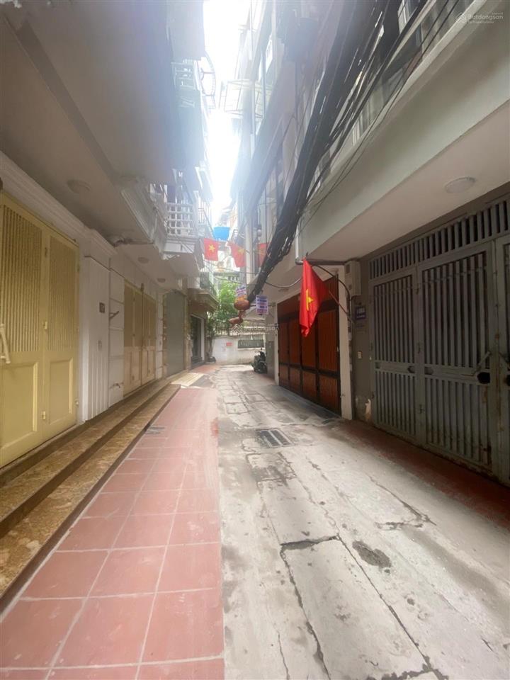 Hiếm nhà vạn phúc  ba đình dân xây 2 thoáng  ô tô 10m  ngõ thông  doanh thu 500tr/năm  ô chờ