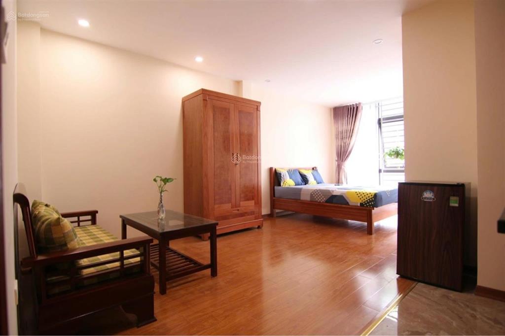 Hiếm nhà vạn phúc  ba đình dân xây 2 thoáng  ô tô 10m  ngõ thông  doanh thu 500tr/năm  ô chờ