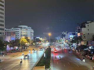 Siêu hiếm chính chủ bán nhà homestay lạc long quân ở kết hợp cho tây thuê giá tốt 100m ra hồ tây