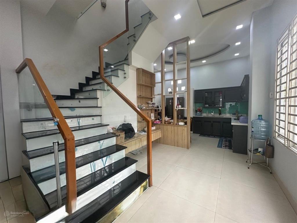 Dt134 nhà 1t1l ngang 6m, xe hơi ngủ trong nhà, linh đông, thủ đức, 75m, hơn 6tỷ tl