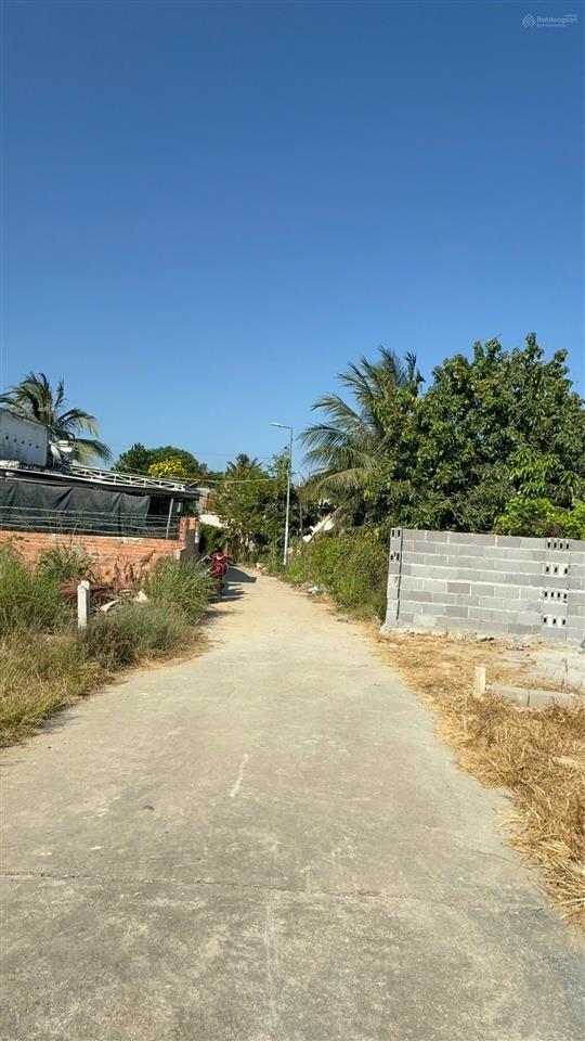 Bán đất hẻm hương lộ 46, 18,6 triệu / m2, 102 m2, đường hương lộ 46, vĩnh trung, nha trang