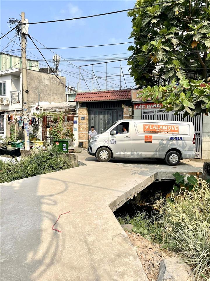 140m2, kẹt tiền bán rẻ nhà 5 tầng, hà huy giáp, apđ, q12, 7.1 tỷ, (ngay cđ điện lực)  45tr/th