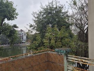 Bán nhà hương viên, view hồ, dt 35m2 x 3 tầng, mặt tiền 7m, 12.5 tỷ