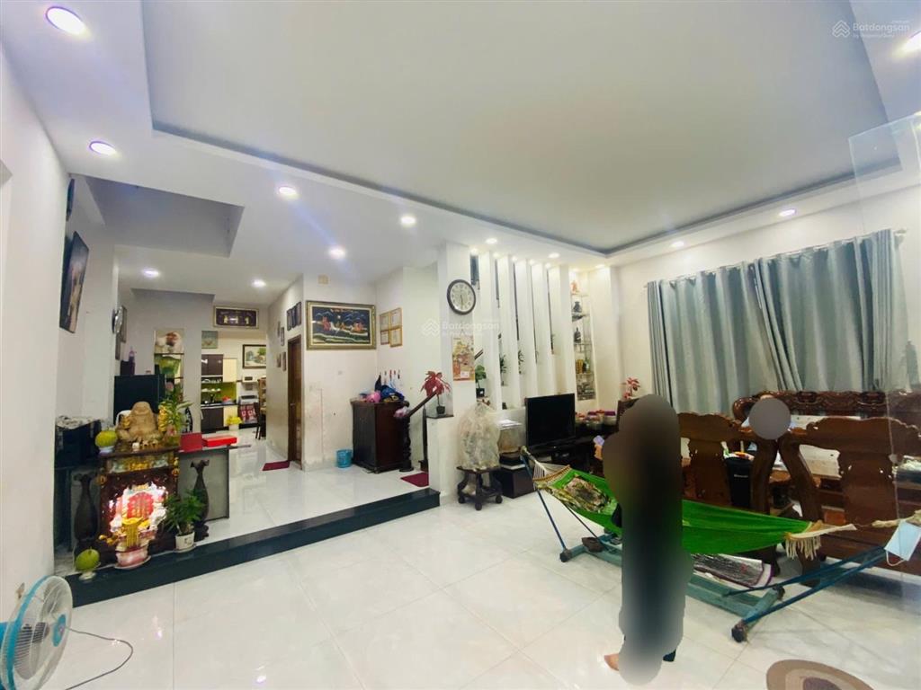 Bán nhà nguyễn văn quỳ  q7, dt 186 m2  giá chỉ 16 tỷ