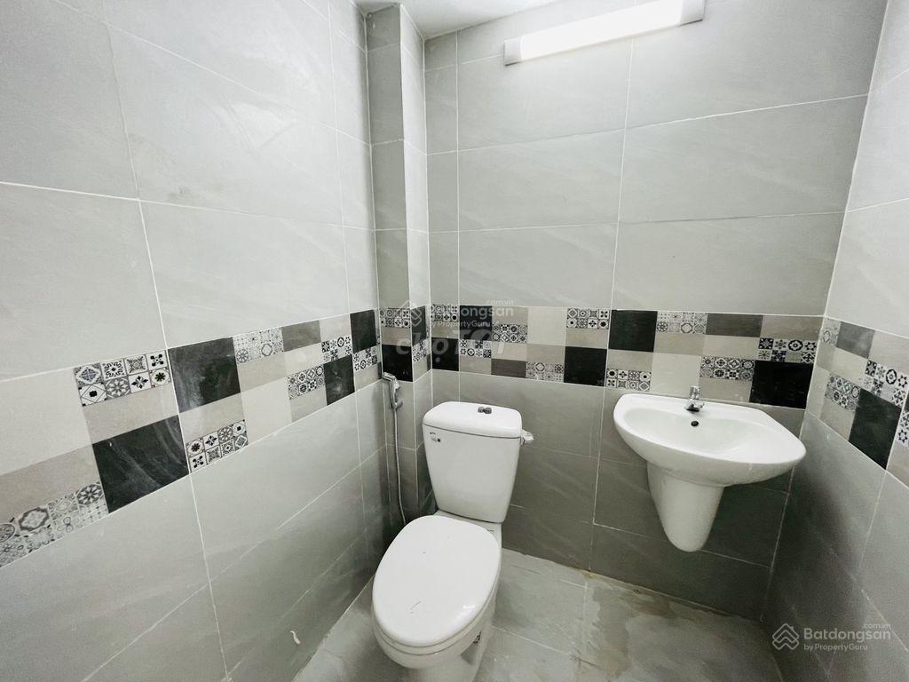 Bán đất tặng nhà 1 trệt hẻm 1041 trần xuân soạn, dt 96m2  giá 6,9 tỷ