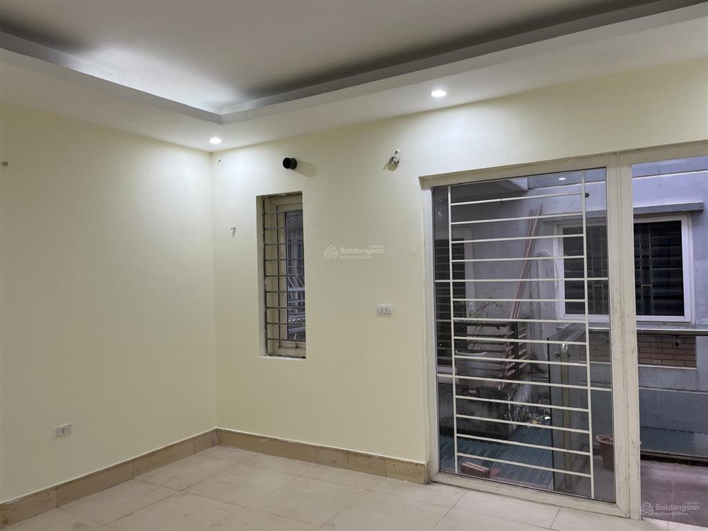 Cho thuê nhà liền kề 6pn, 3wc, 90m2 tại nv 5.8, khu đô thị tây mỗ, 15 triệu vnd