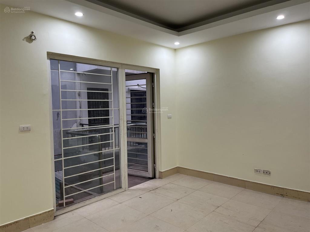 Cho thuê nhà liền kề 6pn, 3wc, 90m2 tại nv 5.8, khu đô thị tây mỗ, 15 triệu vnd