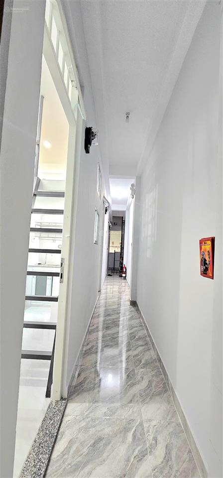 Phòng trọ bình dân phú nhuận (có gác,bếp,wc,cửa sổ)