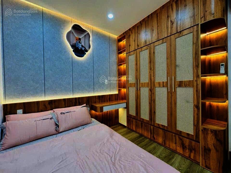 Bán nhà khu sân bay dễ cho thuê. chỉ hơn 2 tỷ là sở hữu 38m2 lam sơn, tân bình xây 3 tầng. hẻm 5m