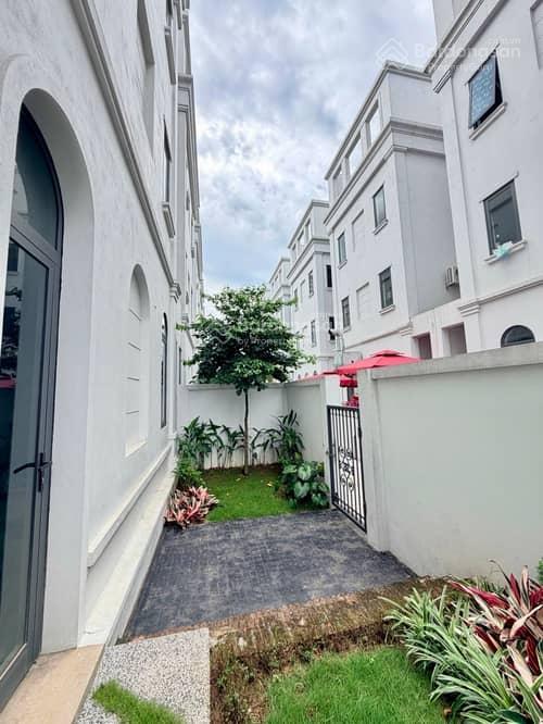 Bt sân vườn  không gian đẳng cấp  185tr/m2