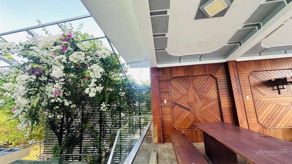 Tôi chính chủ bán villa sát đường nam kỳ khởi nghĩa, xã hòa phước