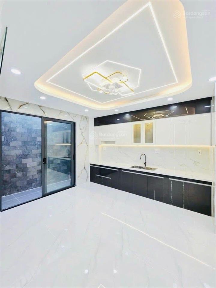 Hẻm ô tô 1/ lê lợi ngay đh công nghiệp ngang 4.5m4 tầng