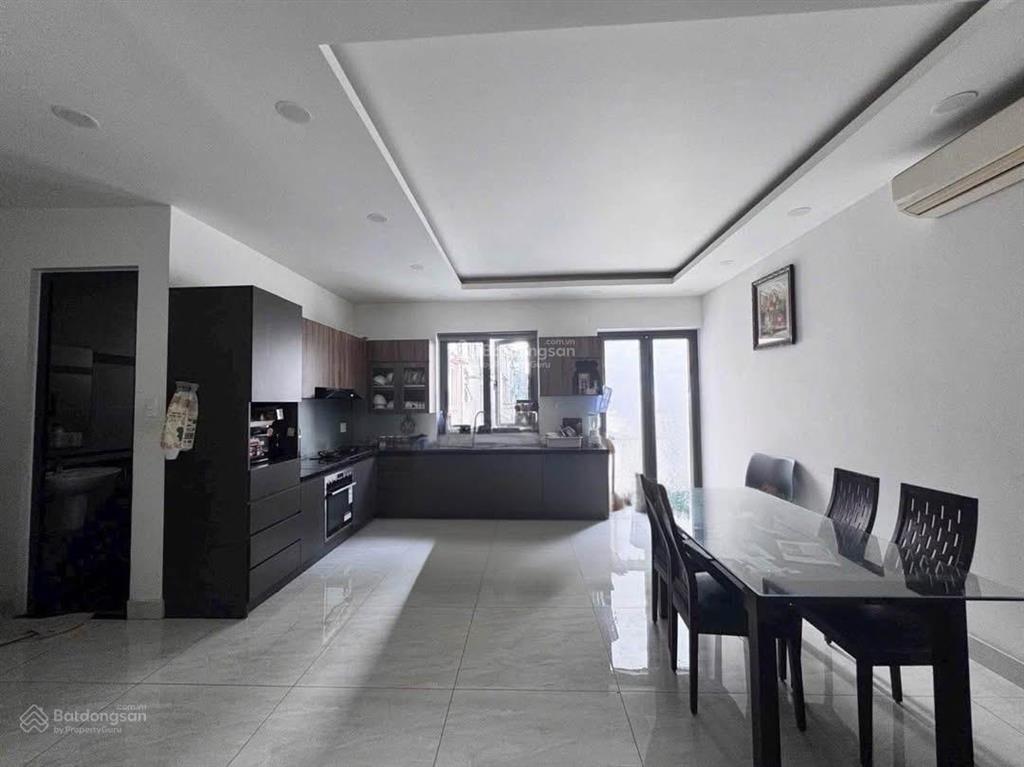 Hẻm 1/ lê lợi 68m24 tầng. chur bán về quê định cư