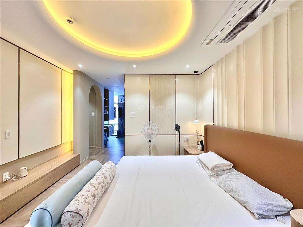 Bán gấp chcc cantavil premier q.2(125m2, 3pn, giá 12 ty) view yên tính thoáng mát cả ngày ,nhà đẹp