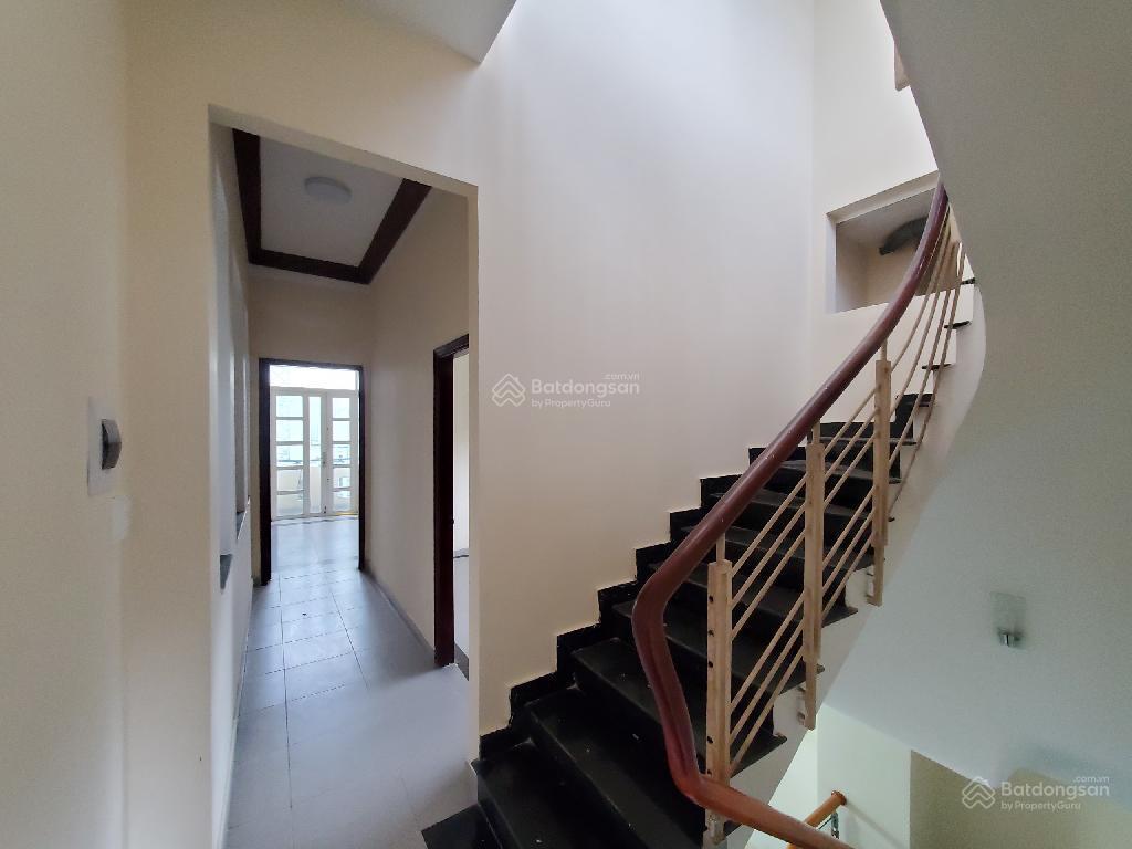 Cần bán nhà điện biên phủ, p. 15, bình thạnh giáp quận 1, 4 tầng btct, giá chỉ 8 tỷ