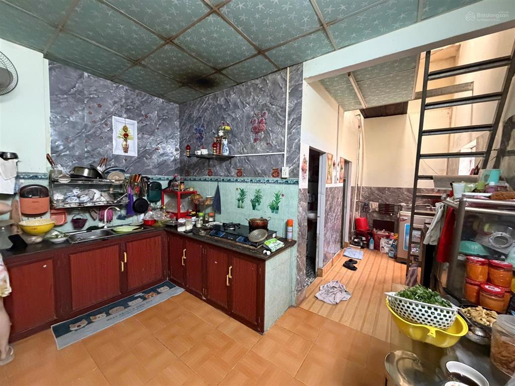 Nhà cấp 4 chế lan viên gần biển  kiệt ô tô  ngang 6.8m  114m2  xây căn hộ