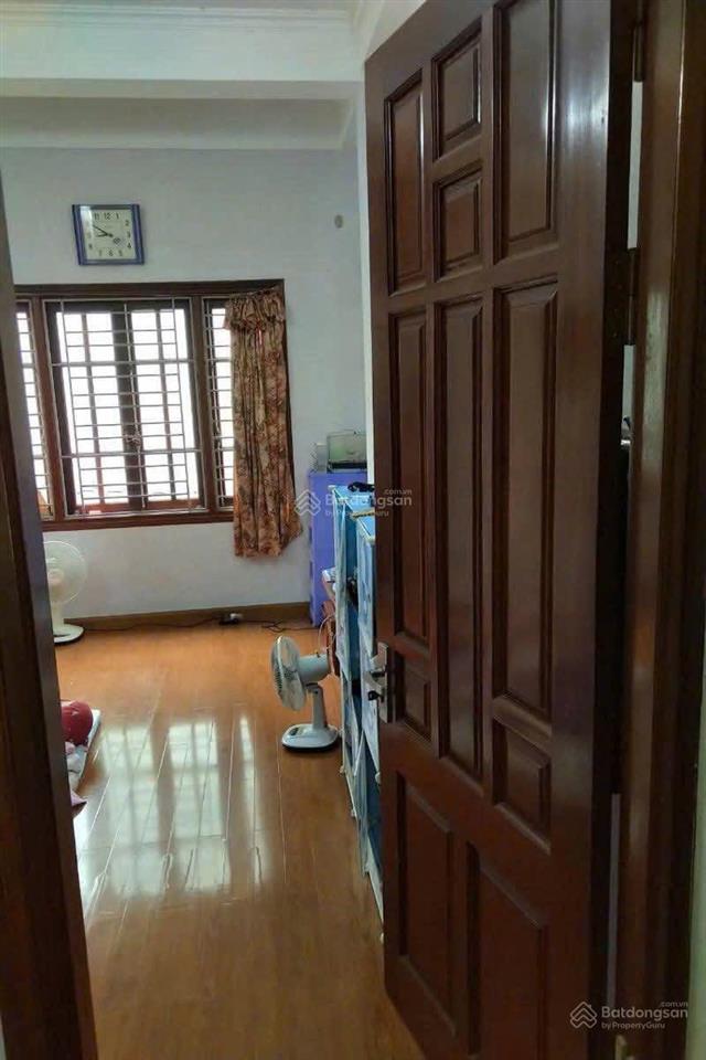 Đê la thành, tt đống đa, ngõ 3 gác thoáng rộng, nhà khung cột xây chắc chắn, 40m*5t