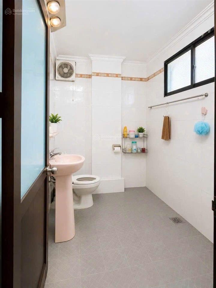 Nhà dân xây tôn đức thắng, đống đa, 27m2x5 tầng, ngõ 3 gác thoáng sáng, gần phố, gần ô tô