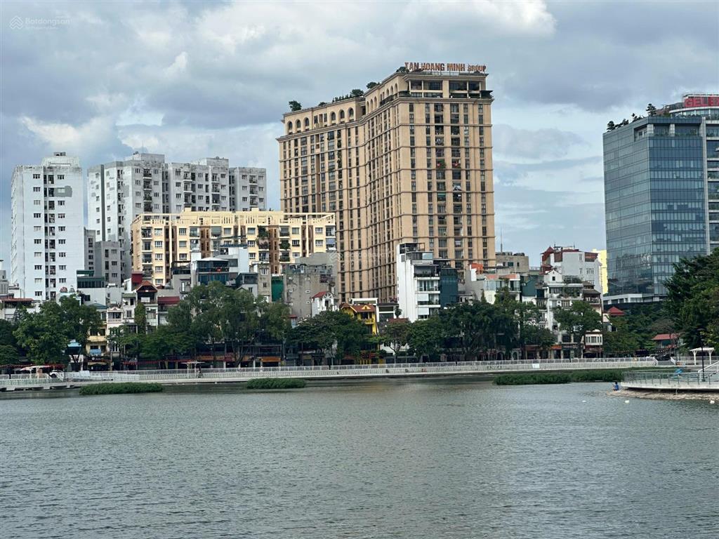 Chính chủ cần bán gấp nhà mặt phố đặng tiến đông 72m2 view hồ hoàng cầu giá 39.9 tỷ