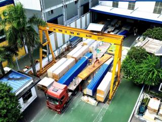 Chính chủ , cần chuyển nhượng 5000m2 kho xưởng nhà máy hoạt động sẵn  thanh trì  hà nội