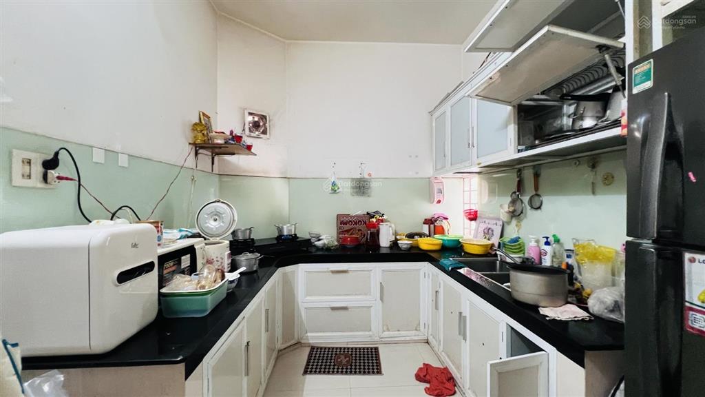 Siêu rẻ nhà trung tâm 3 mặt tiền  ngang 7 mét