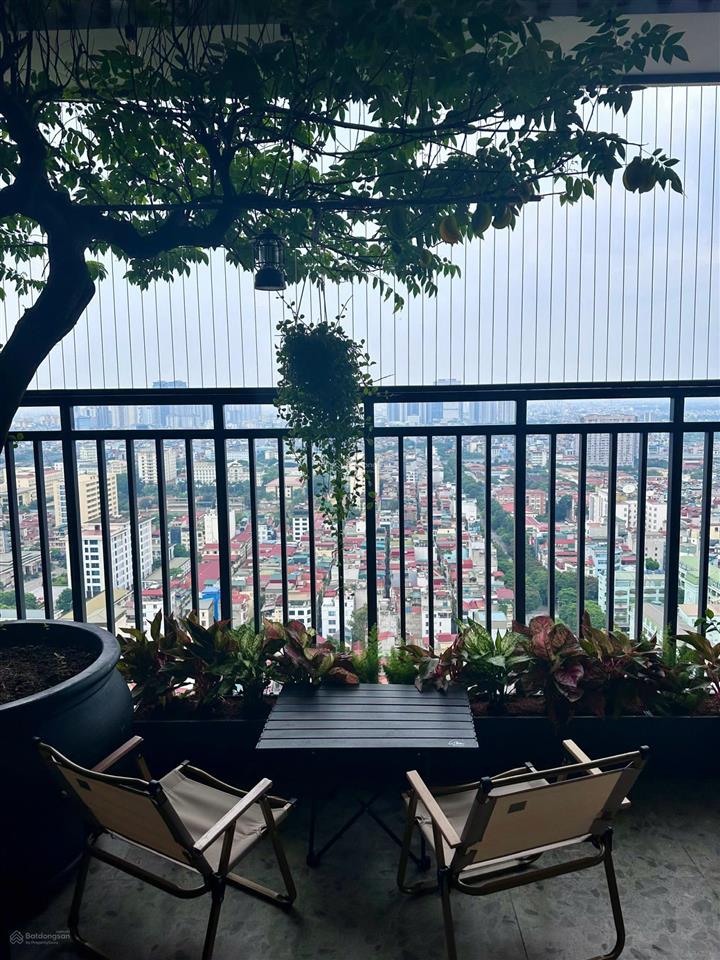 Bán căn penthouse 3n3wc  tòa az lâm viên 191m ful nt giá 17.7 tỷ (chuẩn giá)