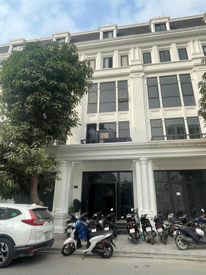 Cho thuê (hoàn thiện theo ý khách thuê)