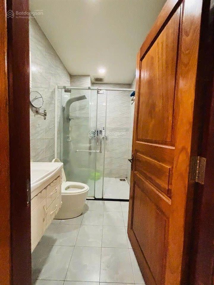 Bán nhà riêng tại trịnh quang nghị, 9,9 tỷ, 110m2, 4pn, 3wc, p bình đông quận 8. xe hơi tận nhà.