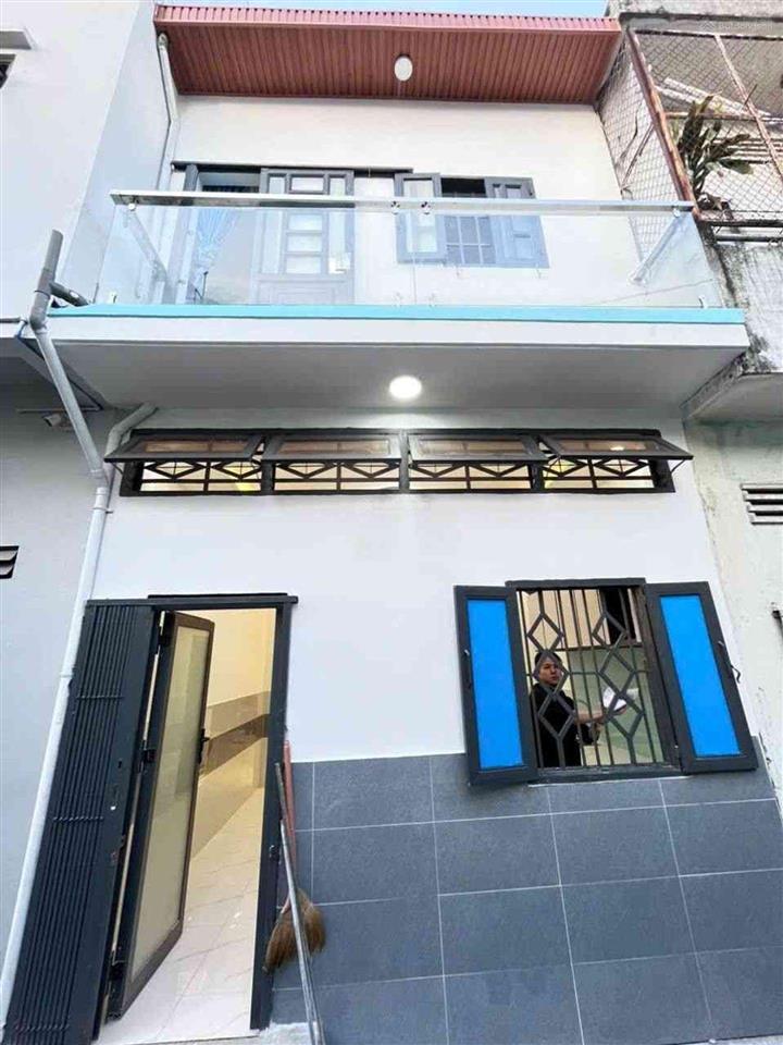 Nhà bán 2 mặt hẻm tiện kinh doanh tại bùi minh trực, zá 5,4 tỷ, 35m2, gần chợ nhị thiên đường