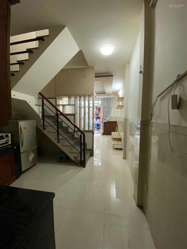 Bán nr 35,9m2 tại 118/12/12 vĩnh hội, giá 4,4 tỷ, view đẹp xuất sắc