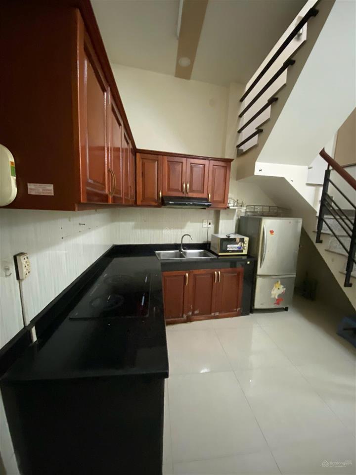 Bán nr 35,9m2 tại 118/12/12 vĩnh hội, giá 4,4 tỷ, view đẹp xuất sắc