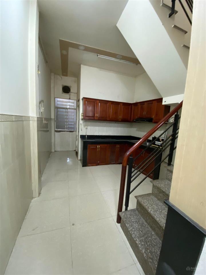 Bán nr 35,9m2 tại 118/12/12 vĩnh hội, giá 4,4 tỷ, view đẹp xuất sắc