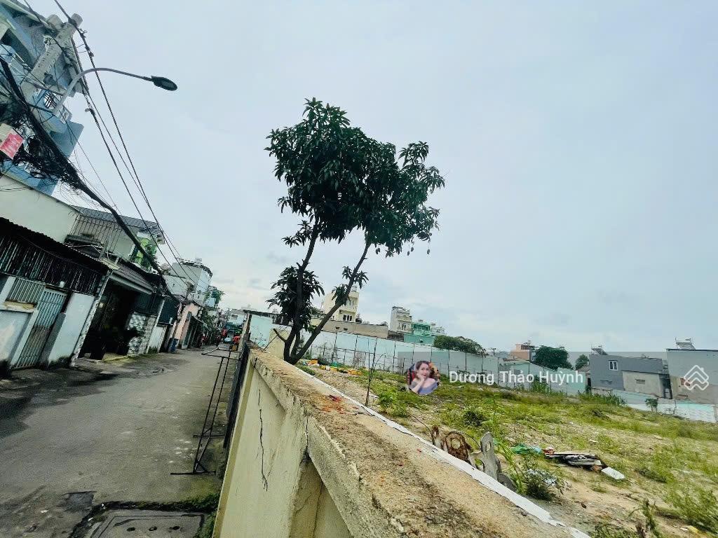 Hơn 40tr/m2  bán lô đất lớn 1078m2 ngang 22m trung tâm linh tây 100% thổ cư  ngay kha vạn cân