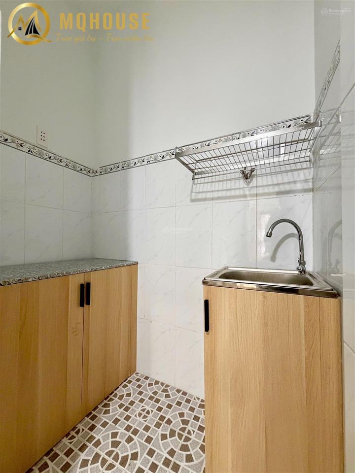 Căn hộ 1pn bancony hẻm an ninh gần bv từ dũ, phố bùi viện, chợ metro bến thành q1