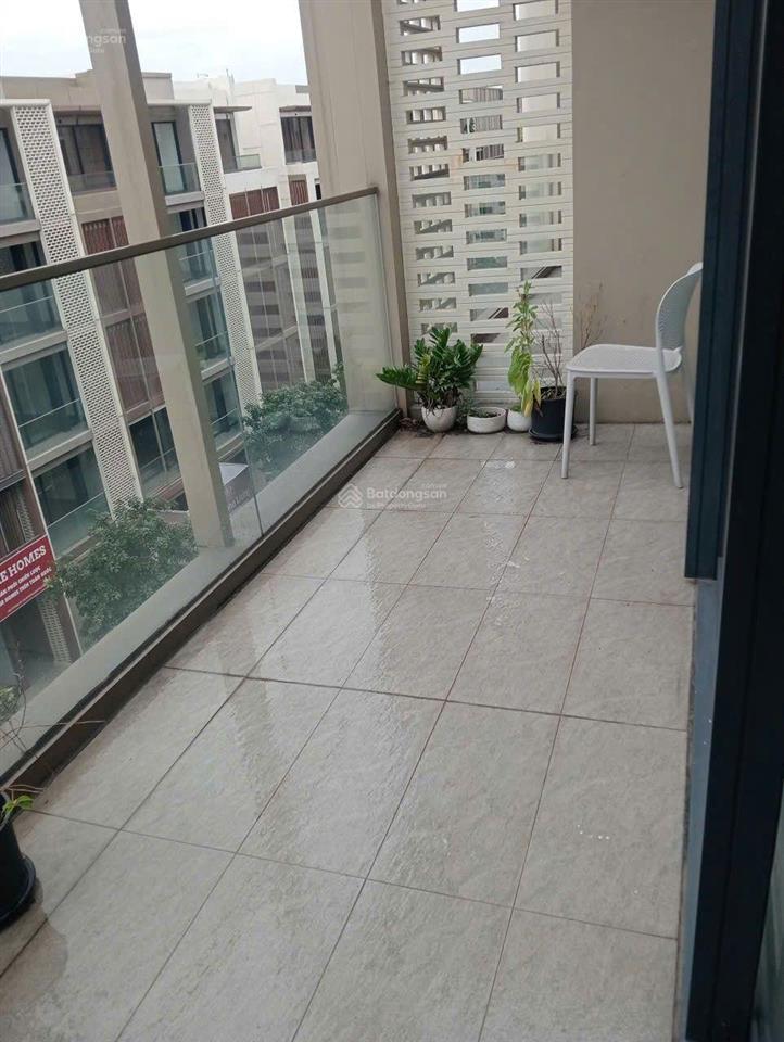 Căn hộ 1pn ban công tách bếp full nội thất cho thuê. nằm ngay global city. thuận tiện qua quận 2